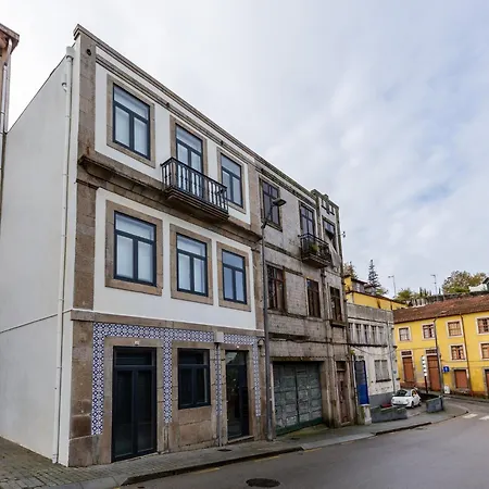Elegant In Nova De Gaia, * Vila Nova de Gaia